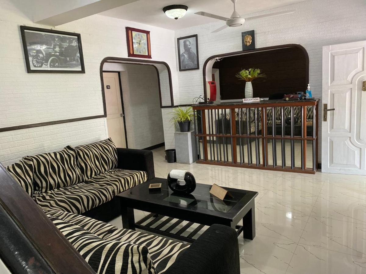 Beach Walk Hotel Унаватуна Екстериор снимка